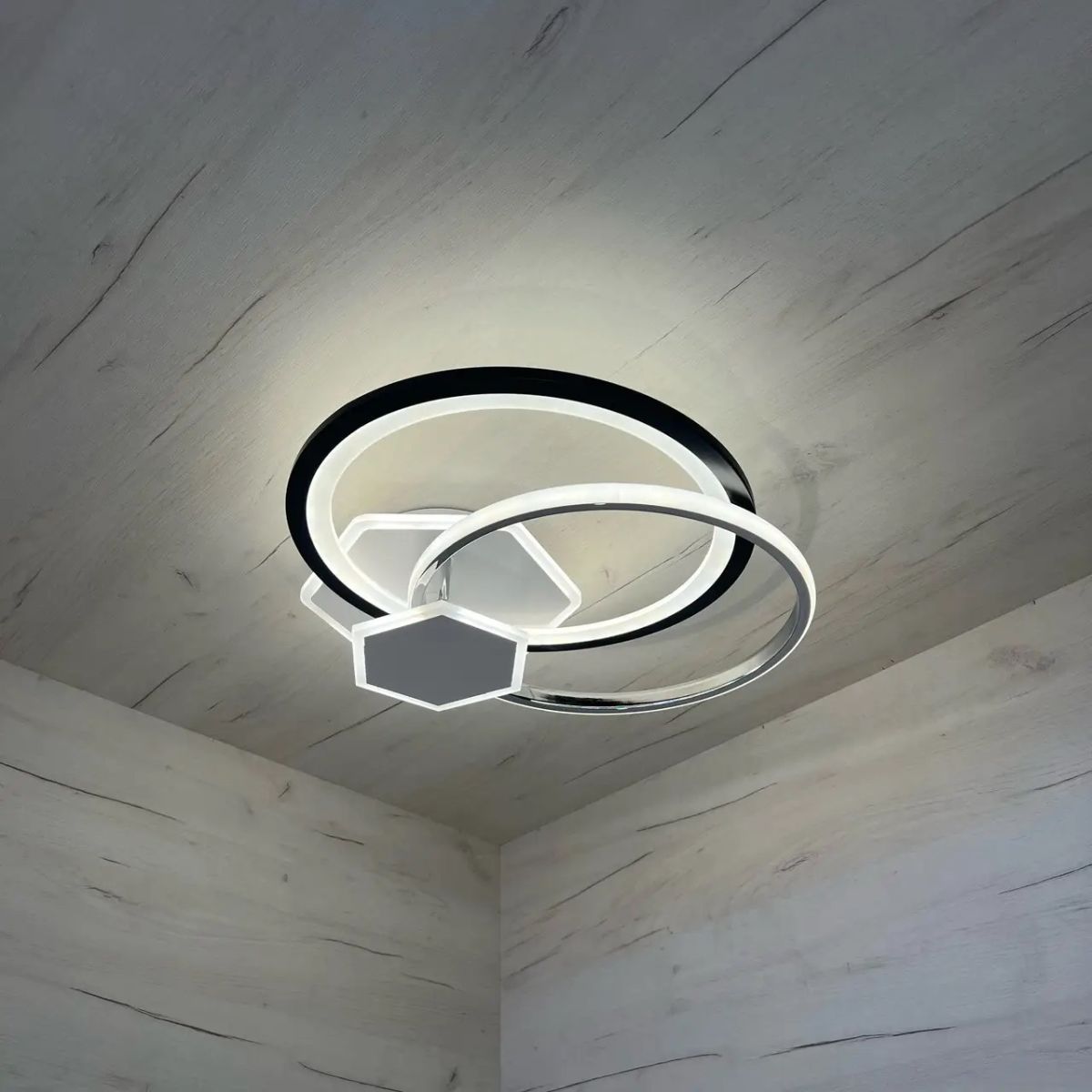 Стельова LED-люстра до 20м² з пультом 120 Вт ( Білий/Чорний/Хром) P5-YH467