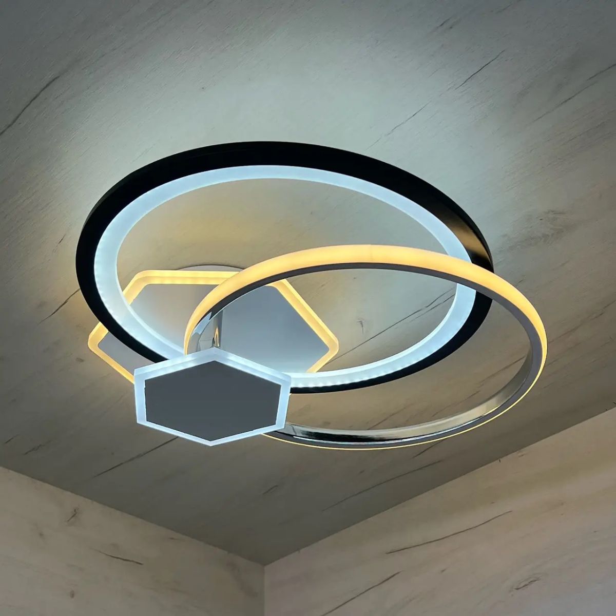 Стельова LED-люстра до 20м² з пультом 120 Вт ( Білий/Чорний/Хром) P5-YH467