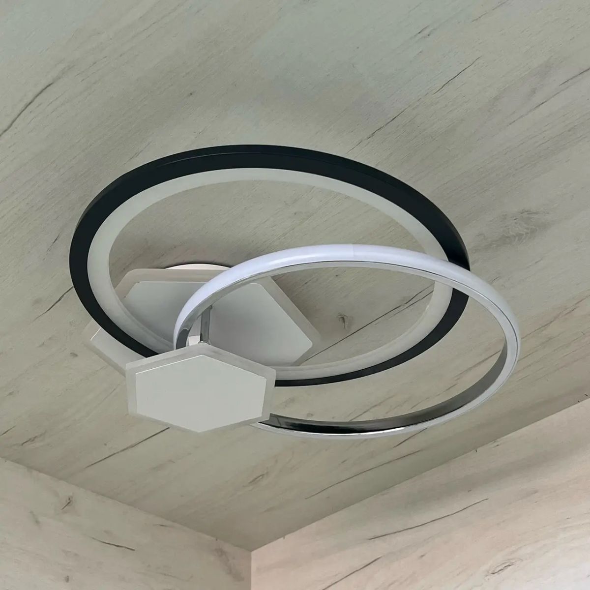 Стельова LED-люстра до 20м² з пультом 120 Вт ( Білий/Чорний/Хром) P5-YH467