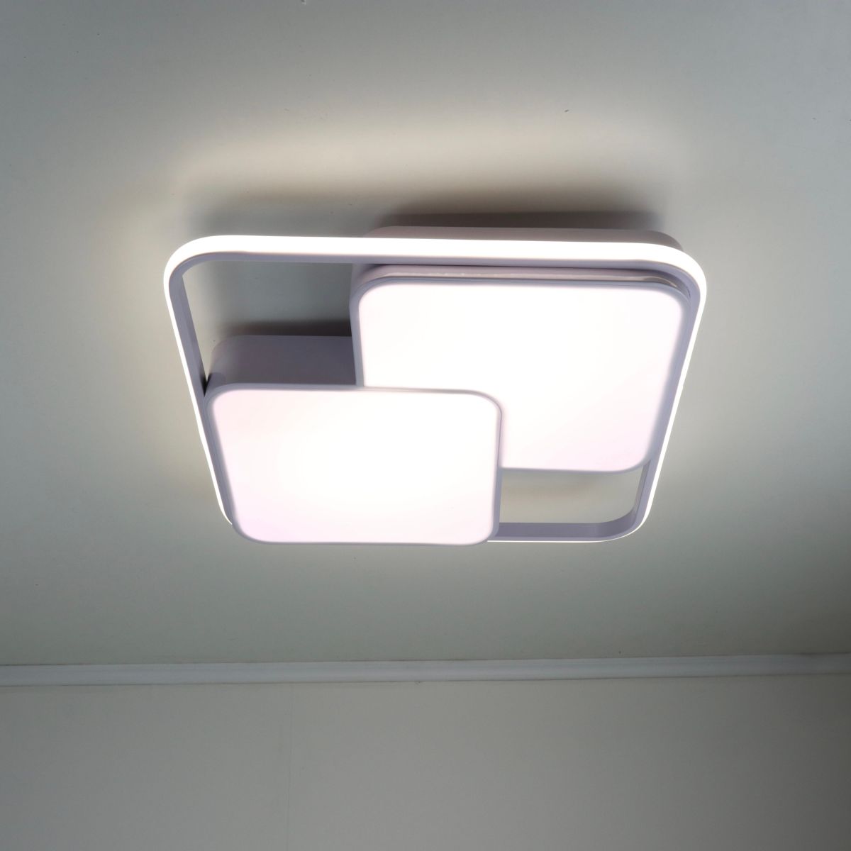 Світлодіодна стельова Led люстра 140Wt Simple Forms (8811-500 WH)