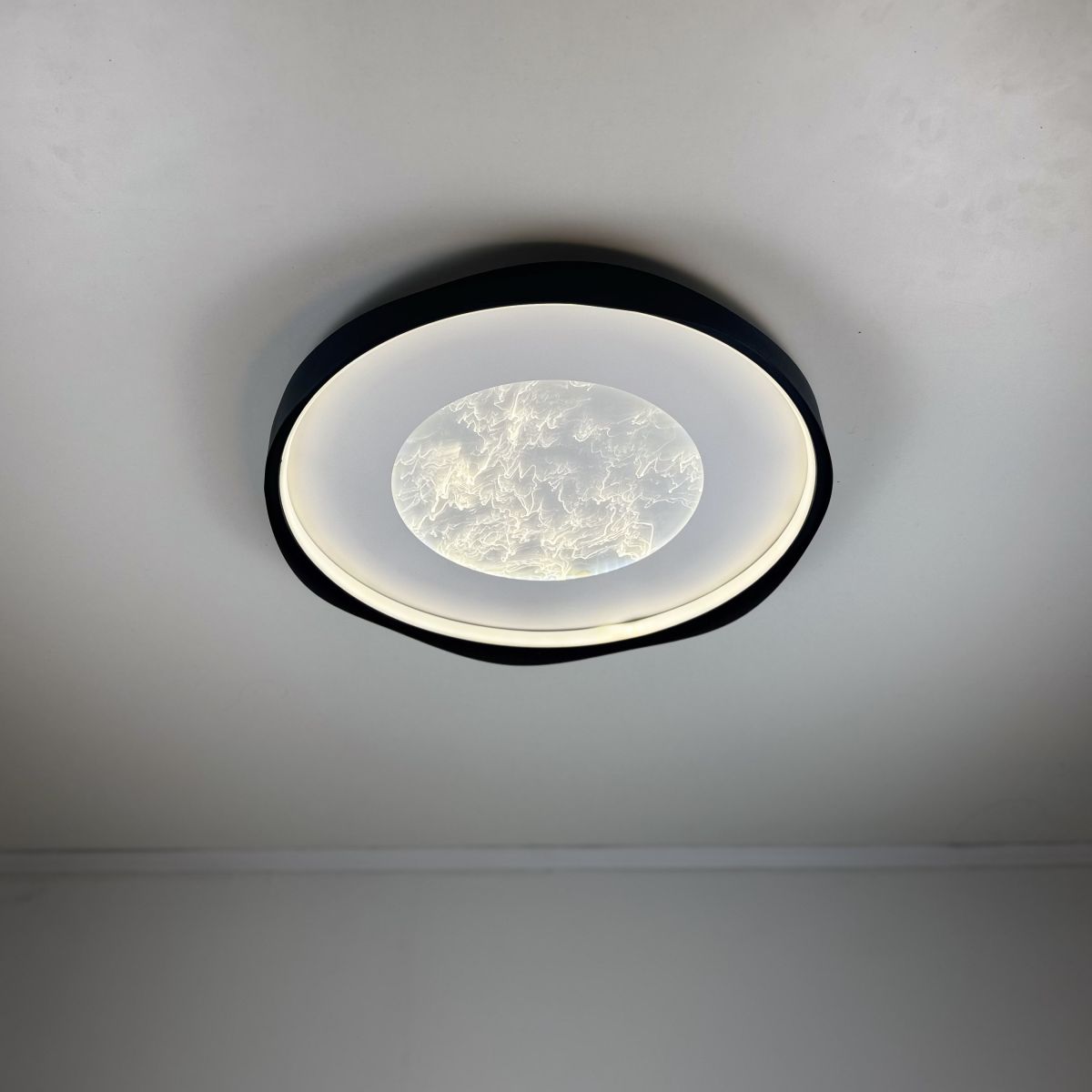 Світлодіодна Led люстра 100 Wt кругла до 20м² Marble (A3092-500 BK+WH)