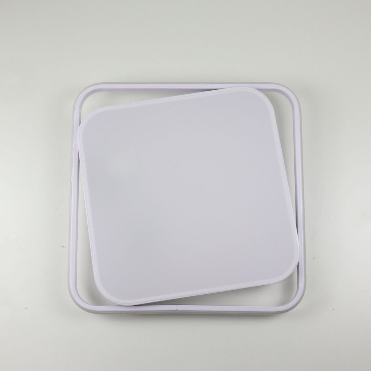 Світлодіодна стельова люстра 140 Wt квадратної форми до 25м² Simple Forms (8810-500S WH, 140W)