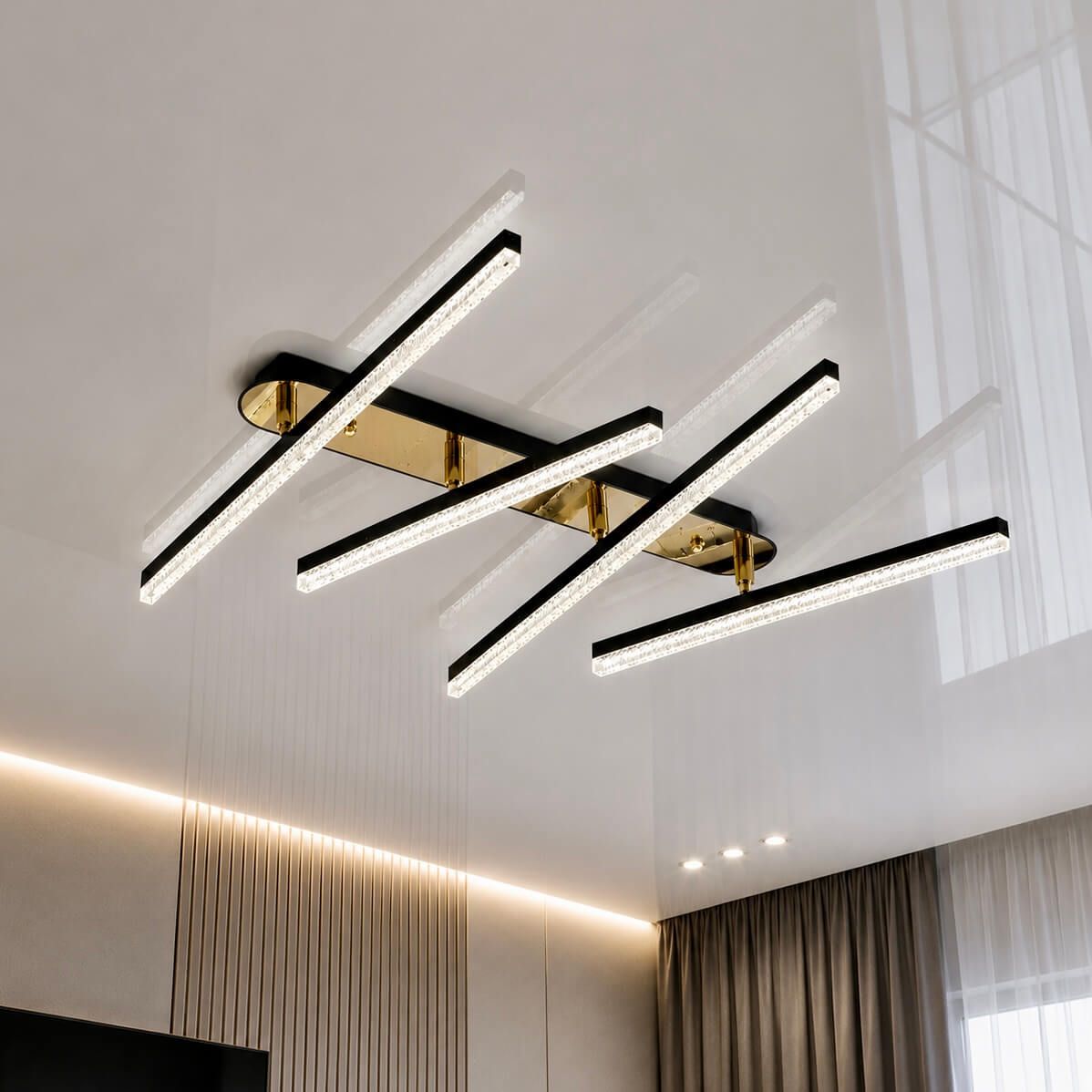 Сучасна світлодіодна LED люстра до 16м² чорне золото (MX3076/4BK)