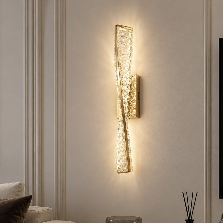 Сучасне кришталеве Led бра у золотому корпусі (531-1WGD)